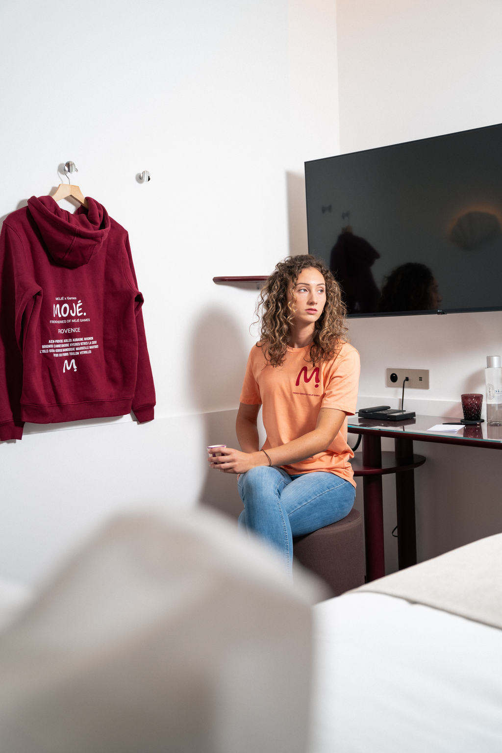 Tee-Shirt MOJÉ Unisexe Pêche et Bordeaux