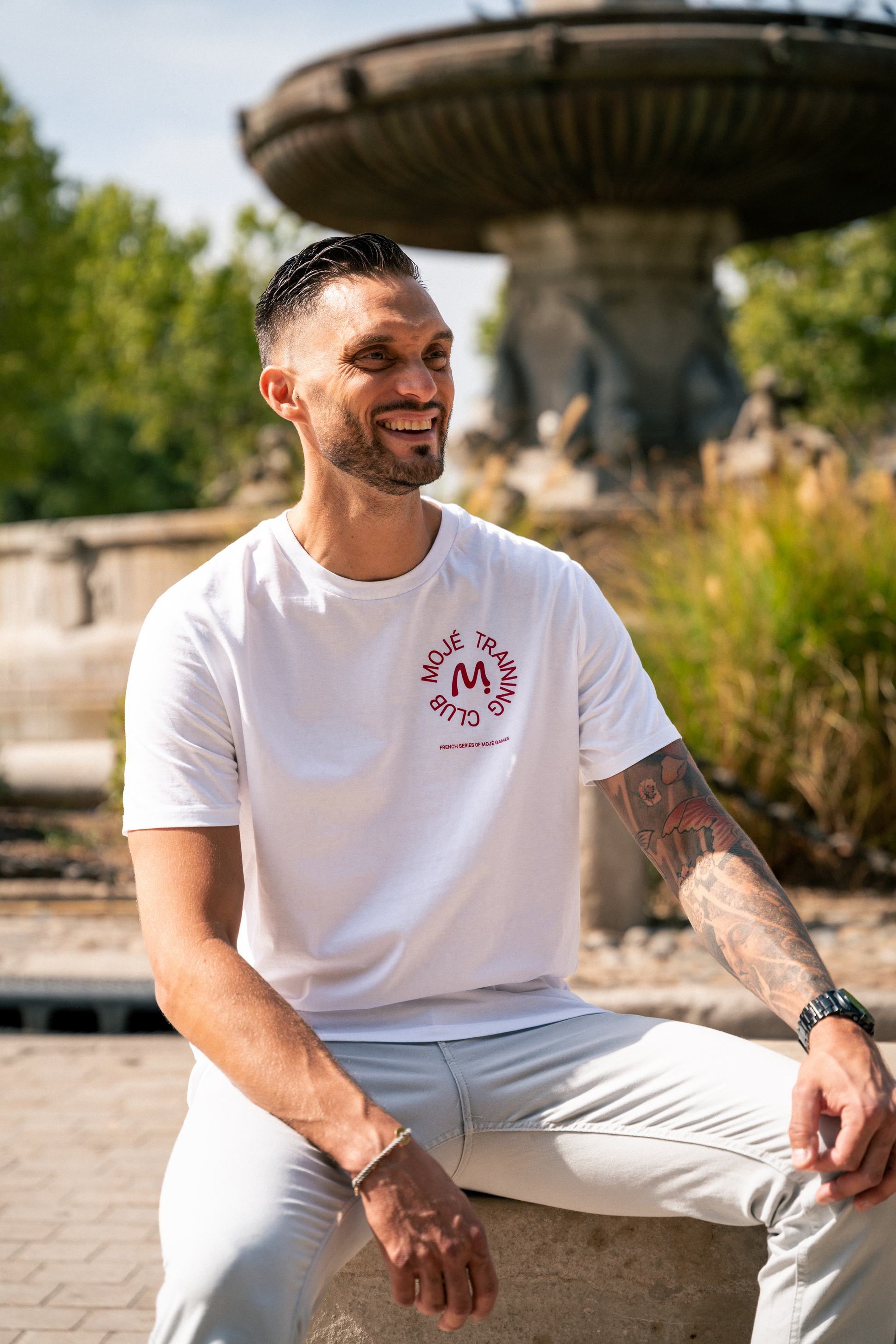 Tee-Shirt MOJÉ Unisexe Blanc et Bordeaux